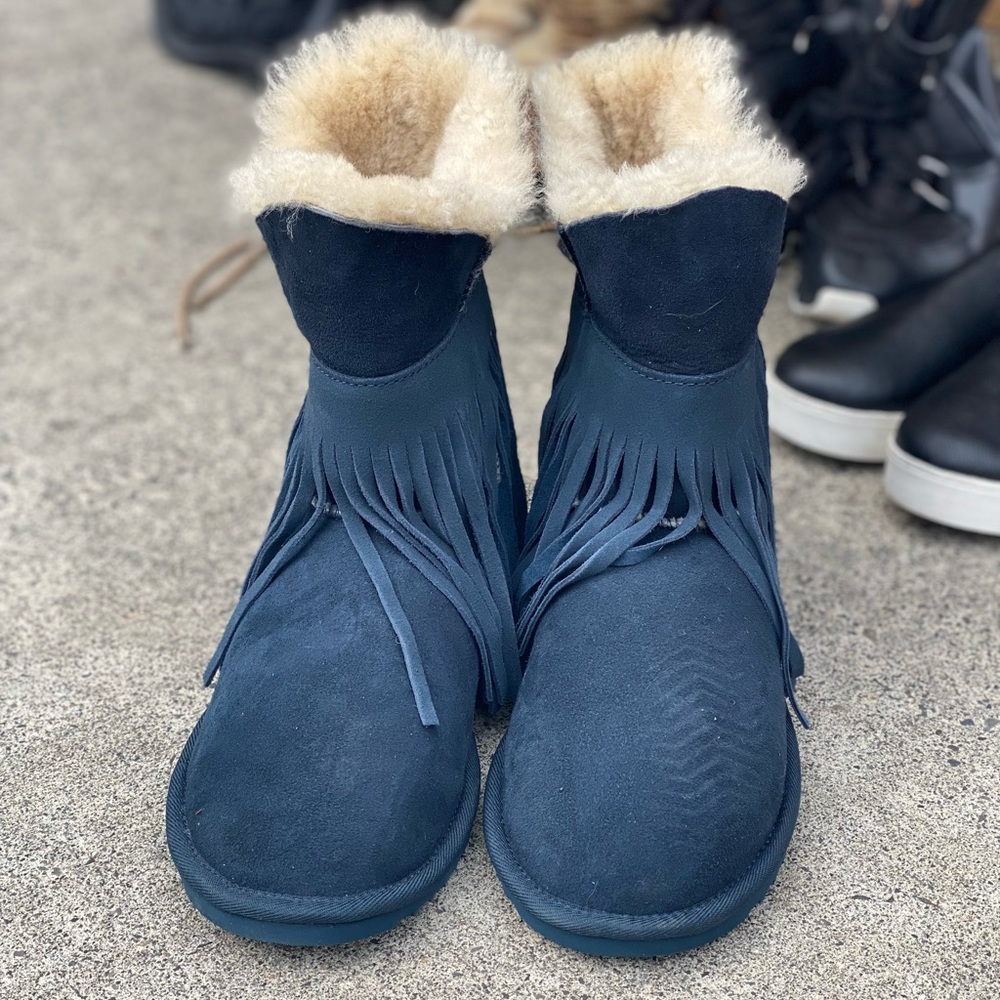 Navy koolaburra fringe boots